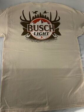 Busch light Men’s Large Cream Crewneck T-Shirt